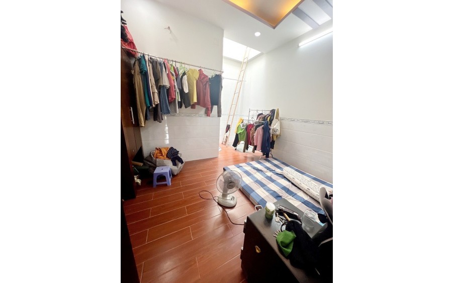 Ở NGAY - Bán Nhà Linh Trung Thủ Đức, Đường Lê Văn Chí Ô tô ngủ trong nhà - 3PN, 5,99 tỷ